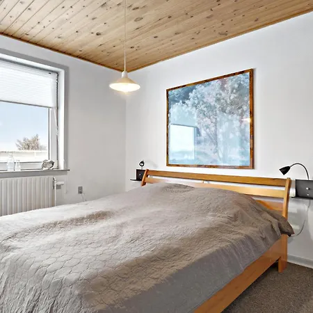 3 Bedroom Pet Friendly In Holiday home *